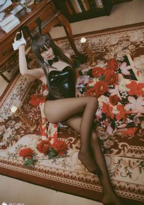 82岁老人找20多岁小伙子