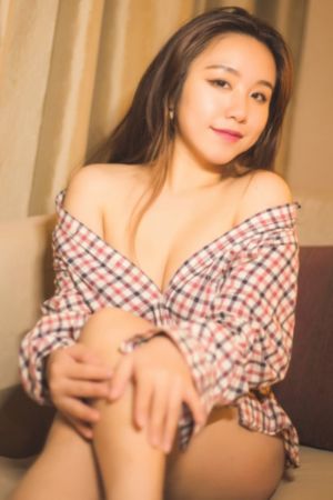 女子集中营在线观看