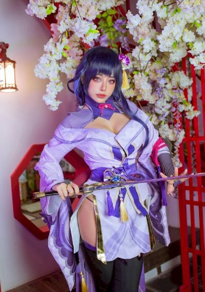 我们在黑夜中相拥