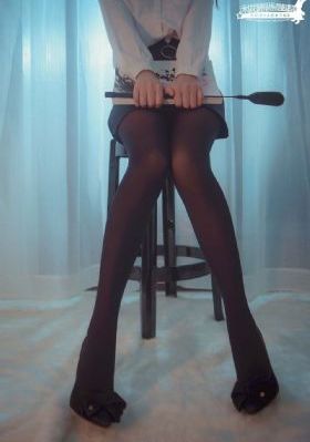 没有穿内裤的女教师在线观看