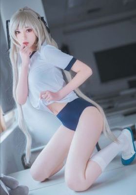樱花校园模拟器